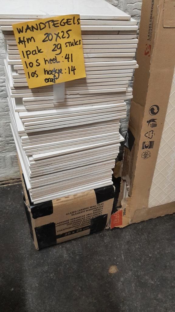 Wandtegels wit mat 20x25, Doe-het-zelf en Verbouw, Tegels, Nieuw, Wandtegels, Keramiek, 40 tot 60 cm, 20 tot 40 cm, 5 tot 10 m²