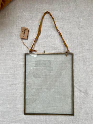 Nkuku glazen lijst met koord 20 x 25,5 cm (nieuw) beschikbaar voor biedingen