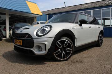 MINI Clubman Cooper S "Chili" Xenon - Leder - Navi - 180 Pk  beschikbaar voor biedingen