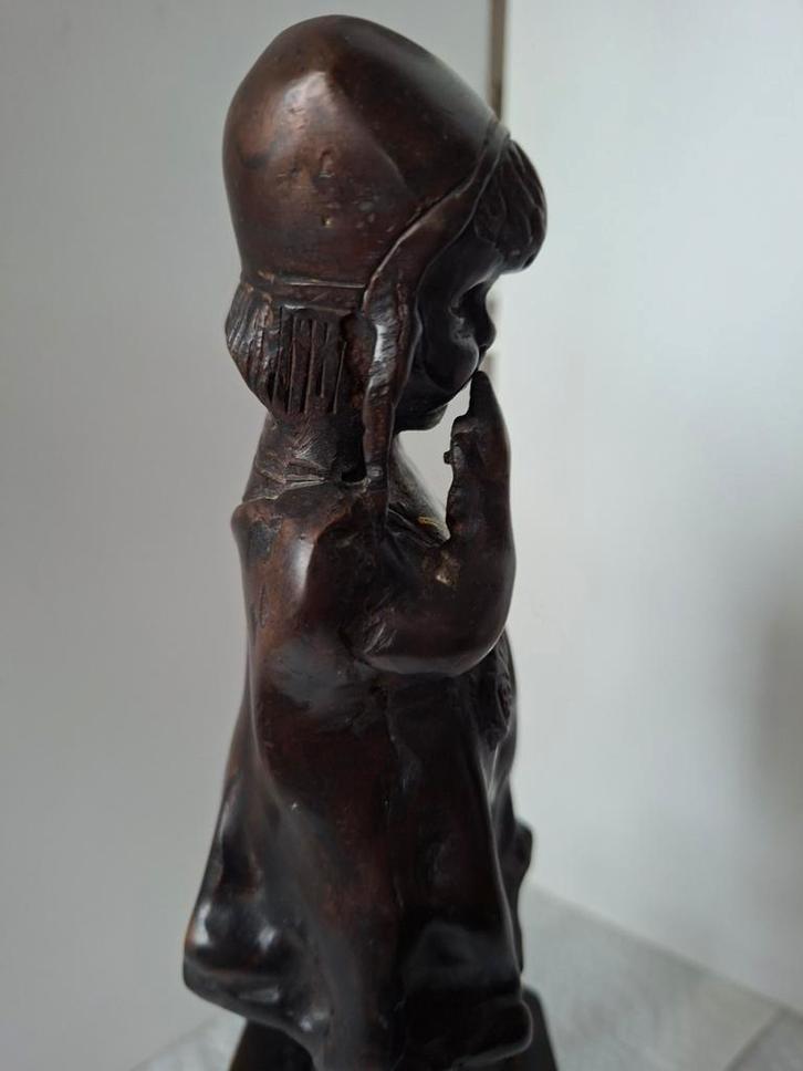 Brons beeldje "verlegen meisje" ️❤️, Antiek en Kunst, Antiek | Koper en Brons, Ophalen of Verzenden