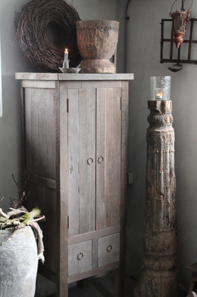 smalle hoge kast driftwood, Huis en Inrichting, Kasten | Boekenkasten, Nieuw, 50 tot 100 cm, 150 tot 200 cm, 25 tot 50 cm, Ophalen