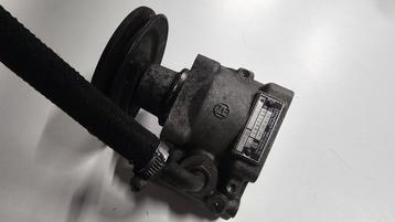 Stuurbekrachtigings pomp BMW 3 / 5 / 6  Serie E28 E321 E24 2 beschikbaar voor biedingen