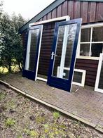 dubbele buitendeuren, Doe-het-zelf en Verbouw, Deuren en Horren, Ophalen, Zo goed als nieuw, Hout, Overige typen
