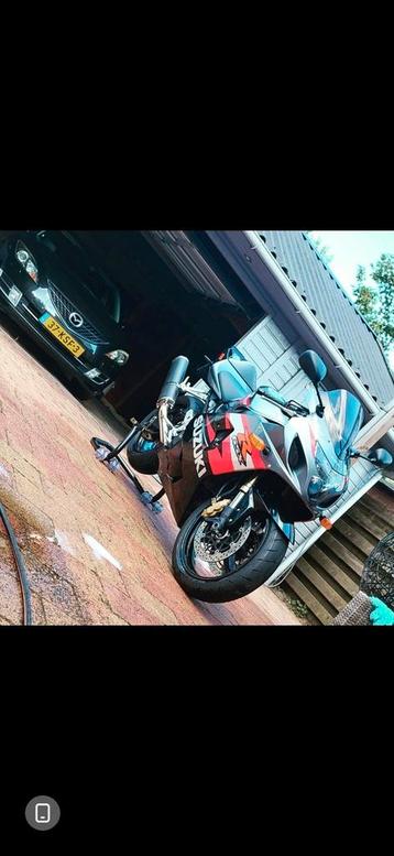 Suzuki gsxr 750 beschikbaar voor biedingen