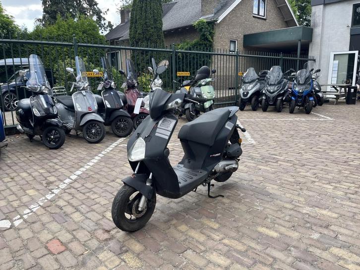Explorer kallio | Brom | 2017 | Opknapper, Fietsen en Brommers, Scooters | Overige merken, Gebruikt, Benzine, Ophalen of Verzenden