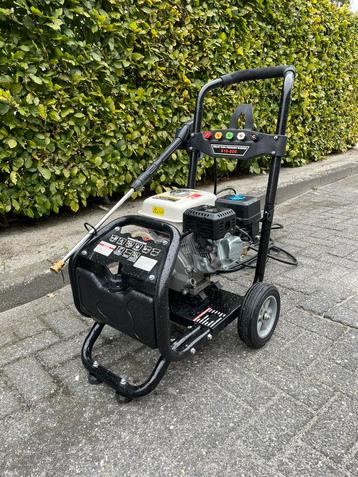 Projet hogedrukspuit B16-220 – Benzine (7.0 pk OHV motor) beschikbaar voor biedingen