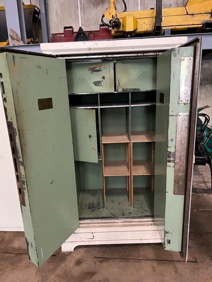 Zware kluis Eggers 180x110x70 brandkast, Huis en Inrichting, Brandblussers en Brandkasten, Gebruikt, Brandkast, Ophalen of Verzenden