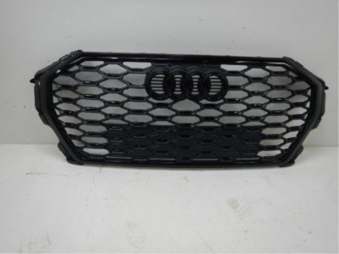 Audi Q3 83F S-Line Grille Hoogglans Zwart, Auto-onderdelen, Overige Auto-onderdelen, Gebruikt, Ophalen