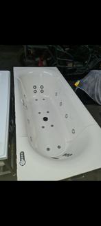 Villeroy en boch bubbelbad, Huis en Inrichting, Badkamer | Complete badkamers, Ophalen, Gebruikt, Met bad