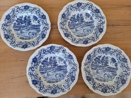 4 blauw witte bordjes, Antiek en Kunst, Antiek | Keramiek en Aardewerk, Ophalen of Verzenden