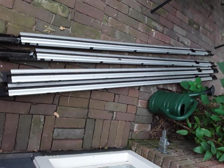Te koop Vw Transporter T5 Multivan Caravelle stoel railsset, Auto-onderdelen, Interieur en Bekleding, Volkswagen, Gebruikt, Ophalen