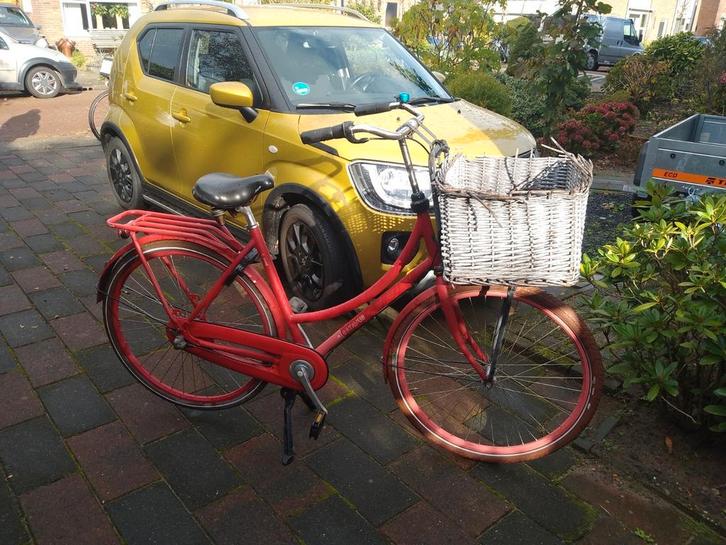 Dames fiets 28 ens drie versnellingen, Fietsen en Brommers, Fietsen | Dames | Omafietsen, Zo goed als nieuw, Versnellingen, Ophalen