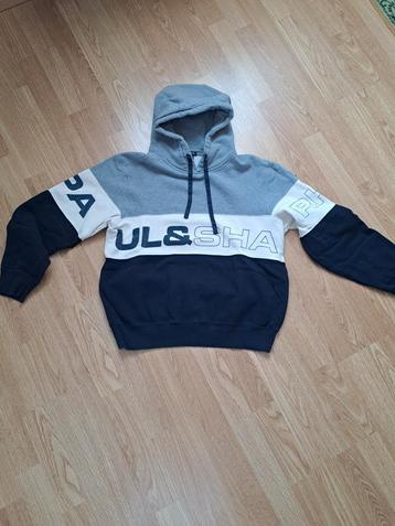 Sportieve toffe Hoodie van Paul&Shark enkele keren gedragen beschikbaar voor biedingen