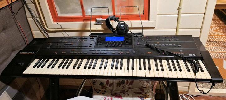 Roland G800 workstation, Muziek en Instrumenten, Keyboards, Gebruikt, 76 toetsen, Roland, Aanslaggevoelig, Midi-aansluiting, Ophalen