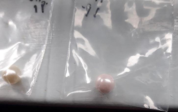 Diverse kleuren parel piercing balletjes voor navelpiercing, Sieraden, Tassen en Uiterlijk, Piercings, Nieuw, Overige typen, Overige materialen