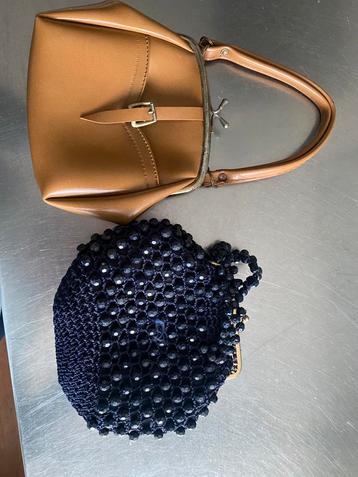 Speelgoed tassen uit de jaren 60 beschikbaar voor biedingen