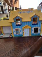 Te koop vintage poppenhuis met popjes, Ophalen of Verzenden, Zo goed als nieuw, Speelset