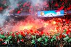 Feyenoord seizoenskaart GEZOCHT gele zijde, Tickets en Kaartjes, Sport | Voetbal