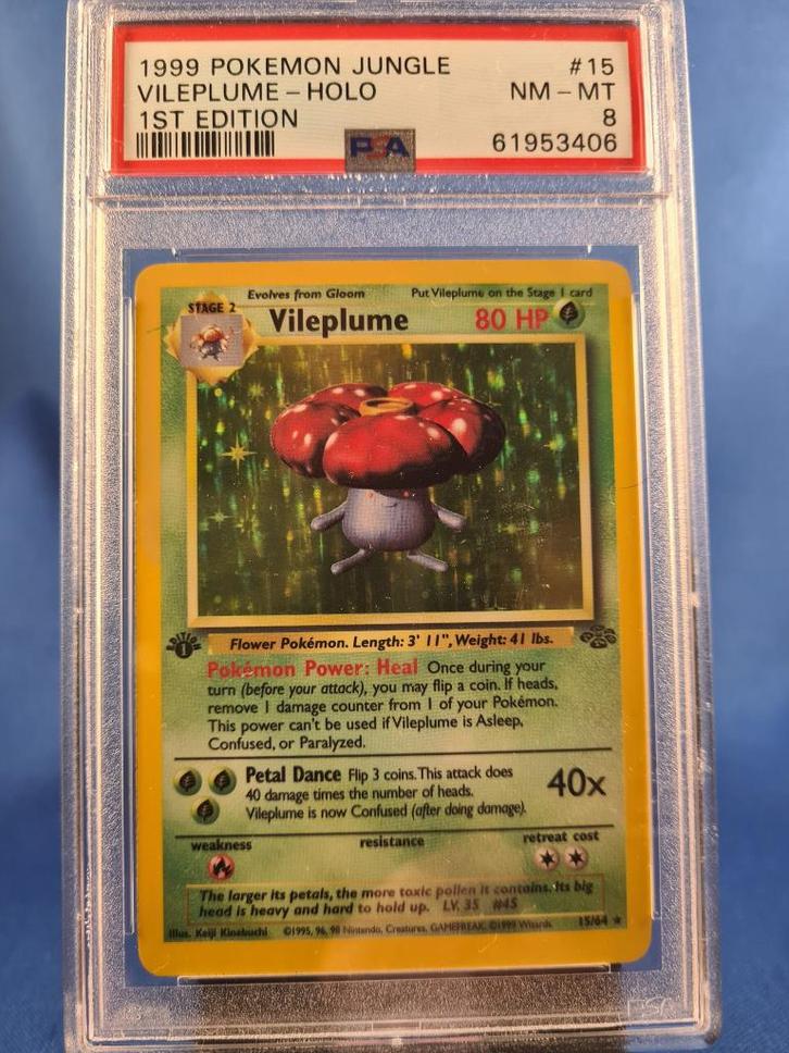 Vileplume 15/64 - Jungle (1st edition) (PSA 8), Hobby en Vrije tijd, Verzamelkaartspellen | Pokémon, Gebruikt, Verzenden