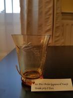 Art Deco Amber Gegraveerd Vaasje hoogte 10 cm, Antiek en Kunst, Antiek | Glas en Kristal, Ophalen of Verzenden