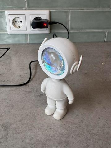 Astronaut lampje beschikbaar voor biedingen