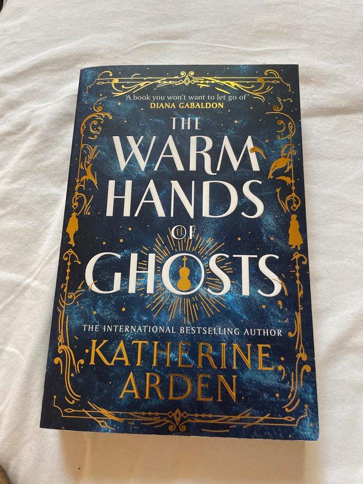 The Warm Hands of Ghosts - Katherine Arden (Nieuw), Boeken, Fantasy, Nieuw, Ophalen of Verzenden