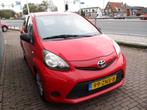 Toyota Aygo 1.0 VVT-i Comfort, Voorwielaandrijving, Euro 5, Stof, Gebruikt