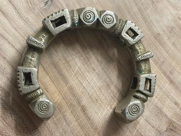 Slavenarmband Manilla Afrika Tuareg Nupe betaalmiddel antiek beschikbaar voor biedingen