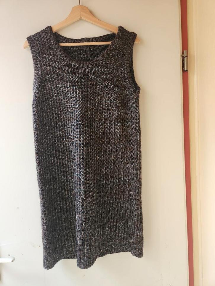 Iceberg Jurk - Stijlvol en Uniek!, Kleding | Dames, Jurken, Zo goed als nieuw, Maat 38/40 (M), Zwart, Knielengte, Verzenden
