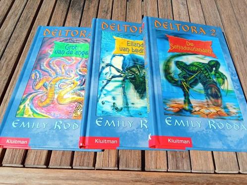 Deltora serie 2 compleet - Emily Rodda, Boeken, Kinderboeken | Jeugd | 10 tot 12 jaar, Zo goed als nieuw, Ophalen of Verzenden