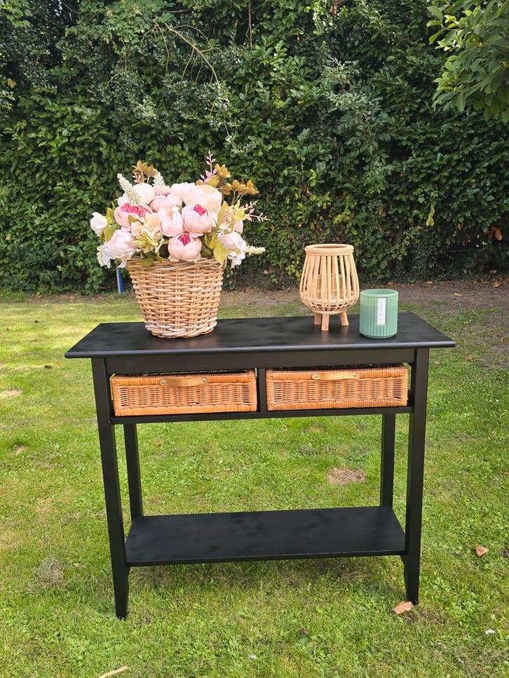Zwarte Sidetable met Manden, Huis en Inrichting, Tafels | Sidetables, Zo goed als nieuw, 25 tot 50 cm, 50 tot 100 cm, Rechthoekig