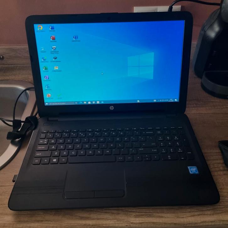 HP Laptop + Printer, Computers en Software, Windows Laptops, Gebruikt, 15 inch, 2 tot 3 Ghz, Ophalen