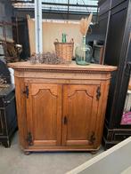 Brocante hoekkast / buffetkast, Antiek en Kunst, Antiek | Meubels | Kasten, Ophalen