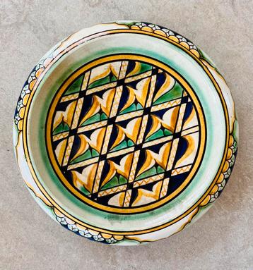 Schaal 1926 pottery Maskate Holland beschikbaar voor biedingen
