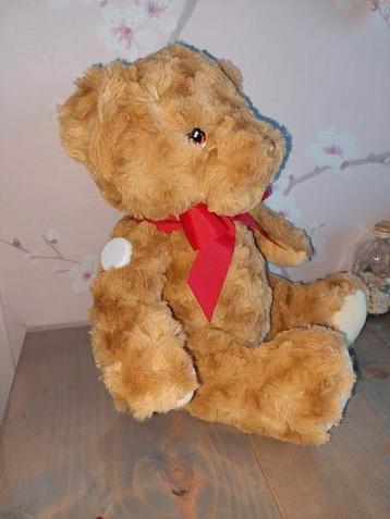 Nieuwe buddy the bear, heerlijk zacht beschikbaar voor biedingen