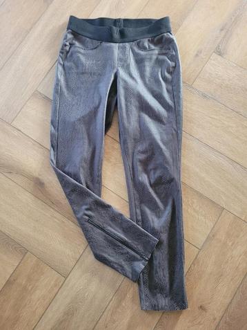 Prachtige kunst suede broek van Cambio, maat 38 beschikbaar voor biedingen