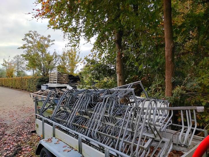 Diverse afmetingen fietsenrekken gegalvaniseerd, Fietsen en Brommers, Fietsaccessoires | Fietsenrekken, Gebruikt, Ophalen