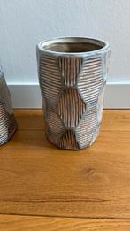 Bloempot 2x, Huis en Inrichting, Woonaccessoires | Vazen, Steen, Overige kleuren, Ophalen of Verzenden, Zo goed als nieuw
