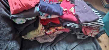 Kinder kleding pakket 104 110 116 beschikbaar voor biedingen