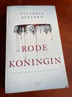 Victoria Aveyard - Rode koningin, Victoria Aveyard, Ophalen of Verzenden, Zo goed als nieuw, Nederland