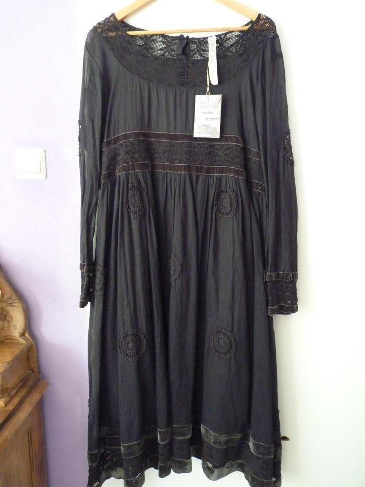EWA I WALLA jurk nieuw met kaartjes mt.XL, Kleding | Dames, Jurken, Nieuw, Maat 46/48 (XL) of groter, Zwart, Onder de knie, Verzenden