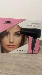 Nieuw! Haardroger/Föhn te koop!, Ophalen of Verzenden, Nieuw, Föhn of Haardroger