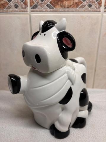 Grote Theepot Koe beschikbaar voor biedingen