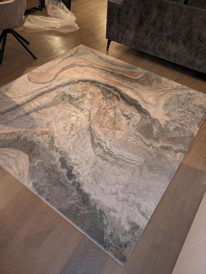 Groot vierkant vloerkleed - 200x200 cm, Huis en Inrichting, Stoffering | Tapijten en Kleden, Zo goed als nieuw, 200 cm of meer