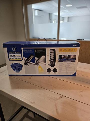Jortan Solar LED Straatlantaarn met Wifi Camera – Nieuw! beschikbaar voor biedingen