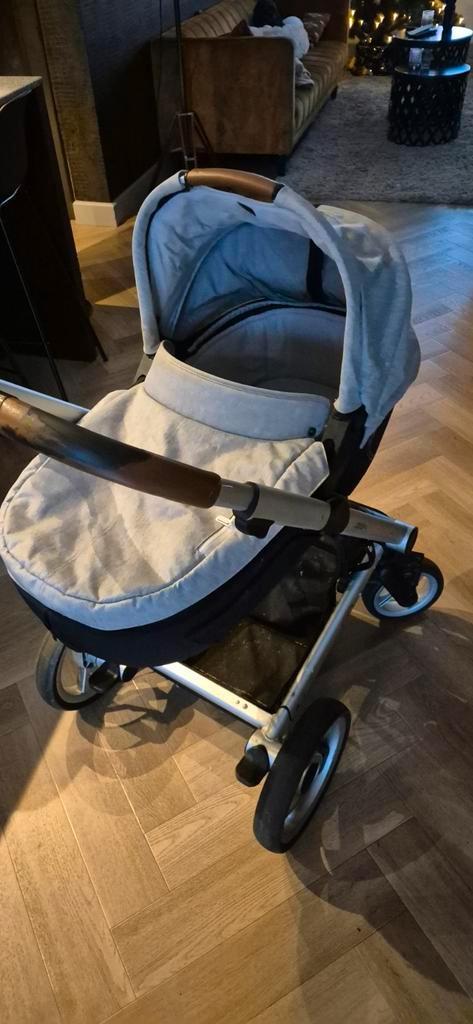 Kinderwagen Mutsy Igo bright sky
koop., Kinderen en Baby's, Kinderwagens en Combinaties, Zo goed als nieuw, Combiwagen, Overige merken