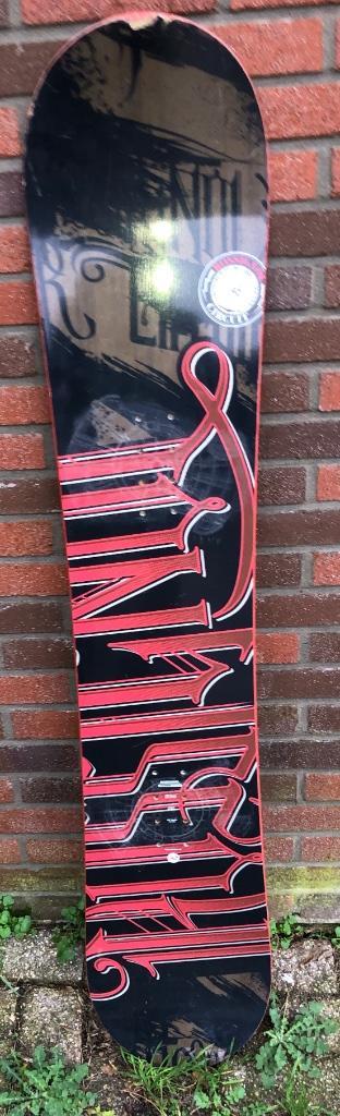 Rossignol snowboard 146 cm, Sport en Fitness, Snowboarden, Gebruikt, Board, Ophalen of Verzenden