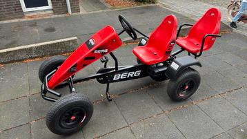 Berg Skelter extra sport red bfr + duozit beschikbaar voor biedingen