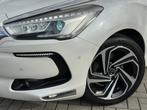 DS 5 1.6 THP Chic Automaat|Stoelmassage|Leder|Pano|Camera, Auto's, DS, Euro 6, 4 cilinders, 1404 kg, Wit