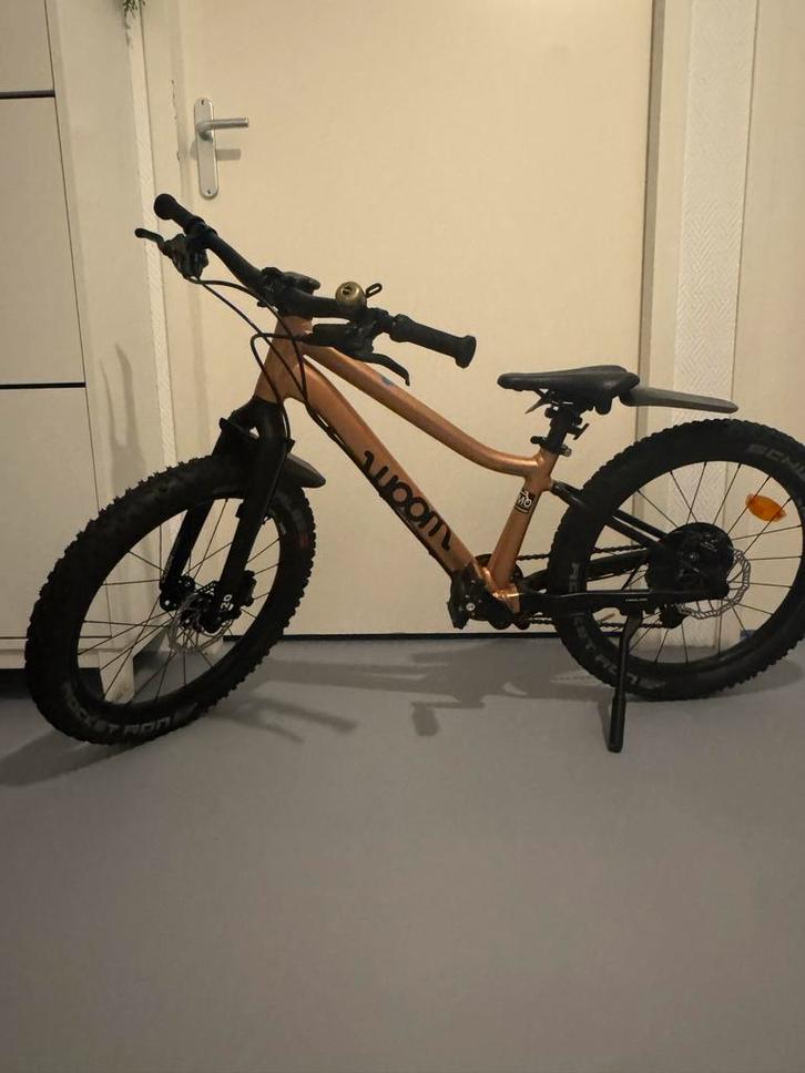 Woom OFF 4 - Zo goed als nieuw!, Fietsen en Brommers, Fietsen | Jongens, Zo goed als nieuw, 20 inch, Handrem, Ophalen of Verzenden
